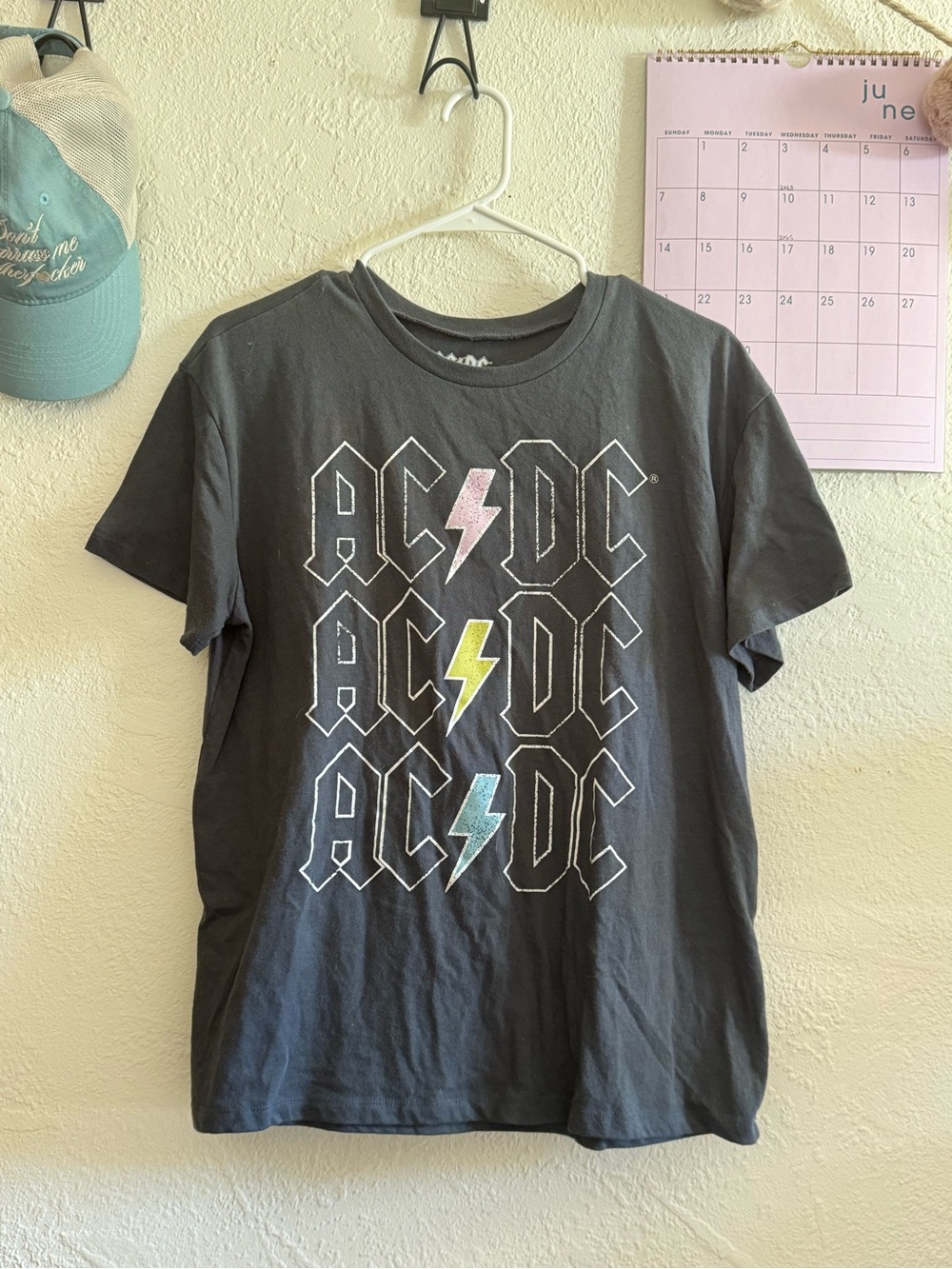 Women’s Graphic Tee